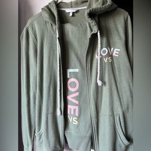 Victoria Secret sweatsuit size L